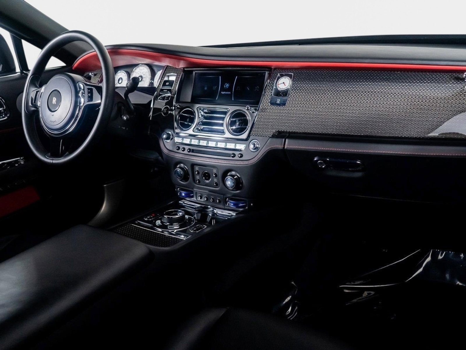 Used 2019 Rolls-Royce Wraith image 46