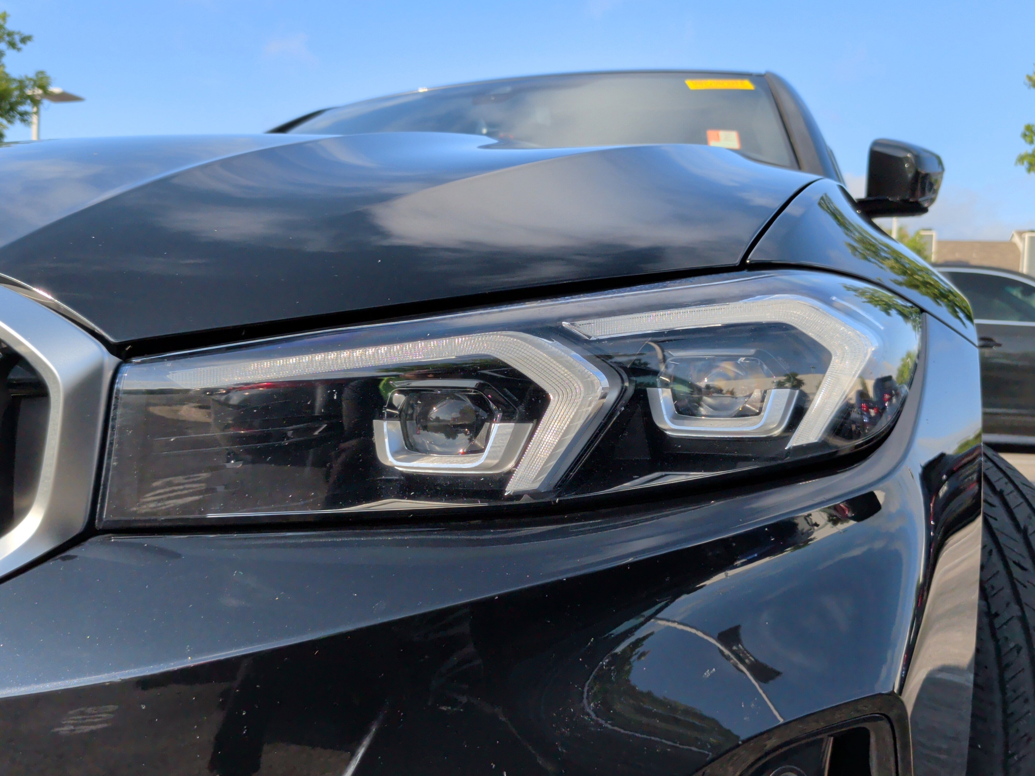 Certified 2023 BMW 330i Sedan w/ Premium Package RWD image 3