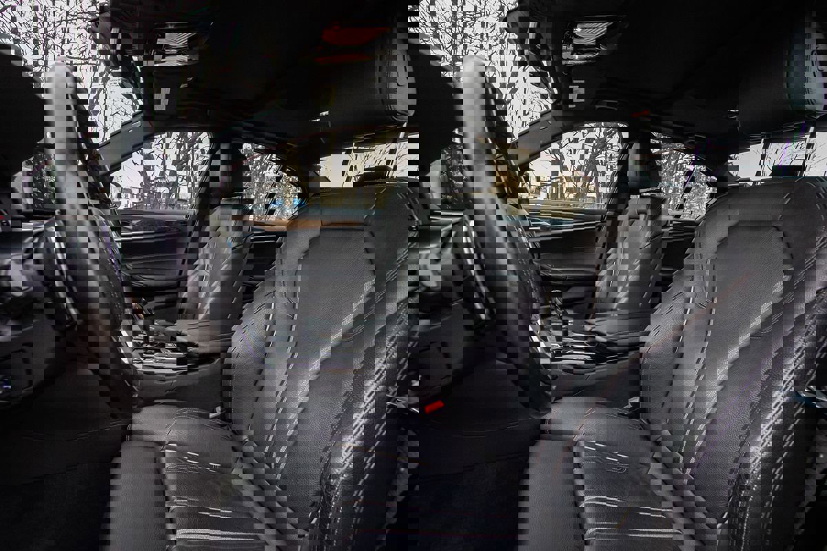 Used 2018 BMW 530i xDrive image 10