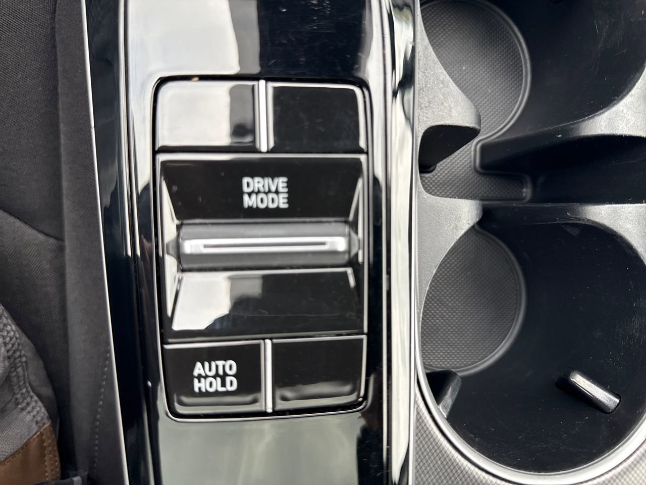 Used 2022 Hyundai Sonata SEL w/ Convenience Package image 22