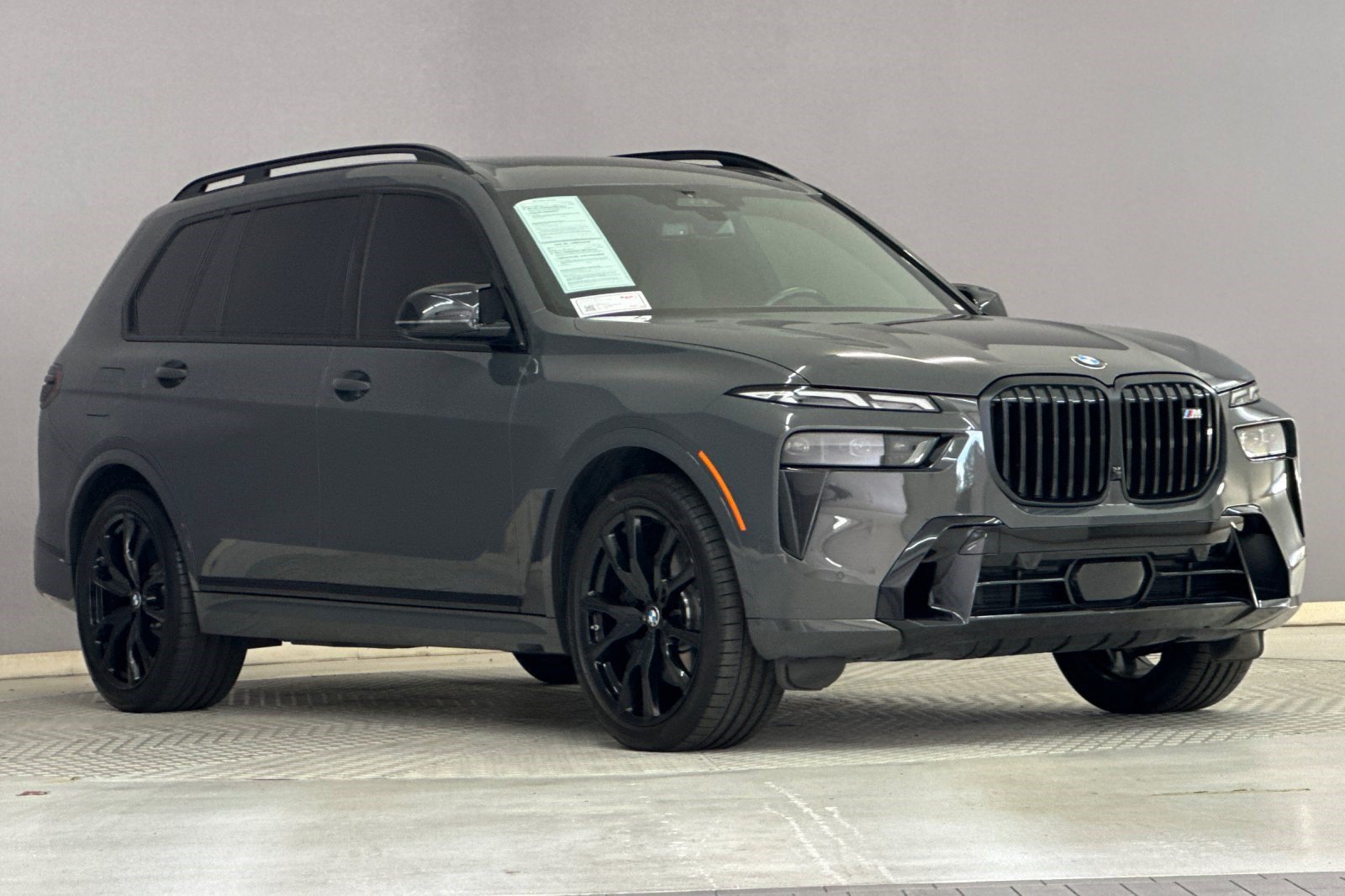 Certified 2025 BMW X7 M60i AWD/4WD image 6