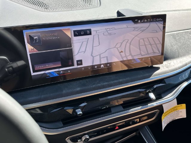 New 2027 BMW X7 xDrive40i w/ Executive Package AWD/4WD image 16