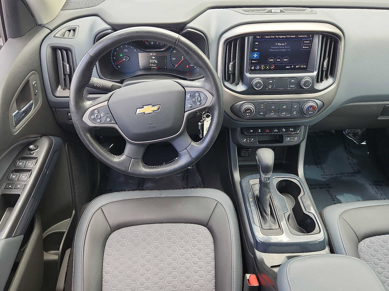 Used 2022 Chevrolet Colorado Z71 AWD/4WD image 11