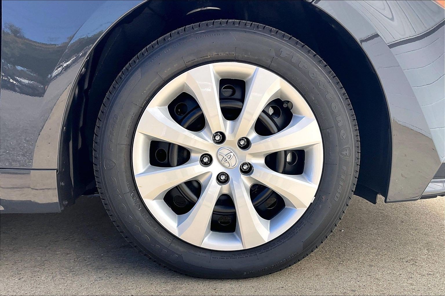 New 2027 Toyota Corolla LE FWD image 15