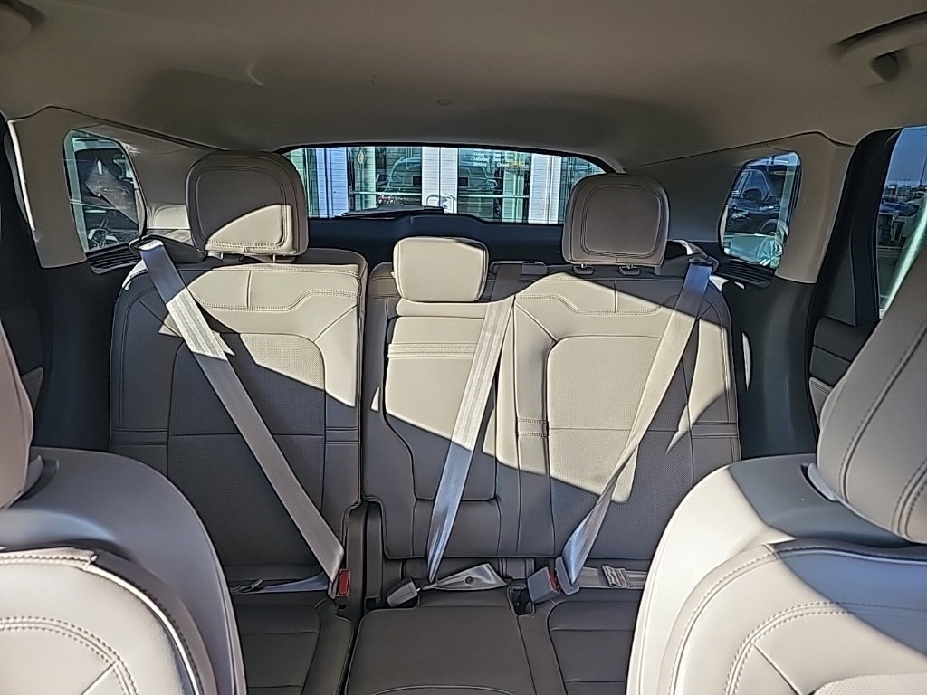 Used 2020 Lincoln Corsair FWD w/ Equipment Group 101A image 25