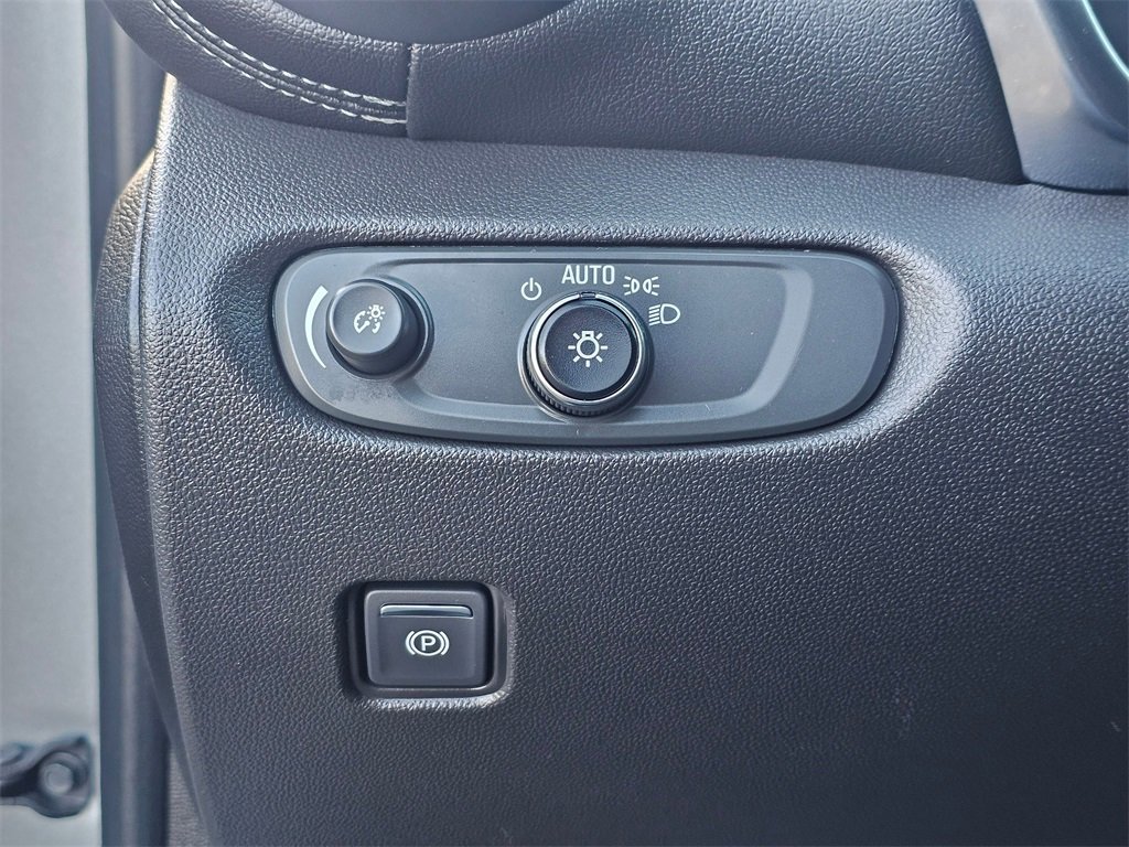 Used 2023 Chevrolet Blazer LT w/ Driver Confidence Package image 32