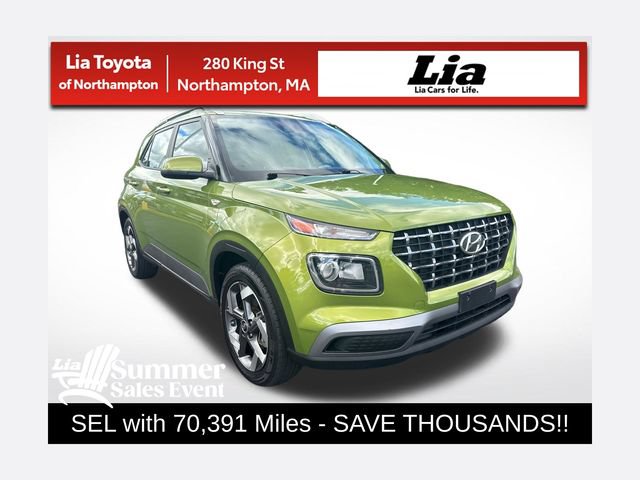 Used 2021 Hyundai Venue SEL FWD image 1