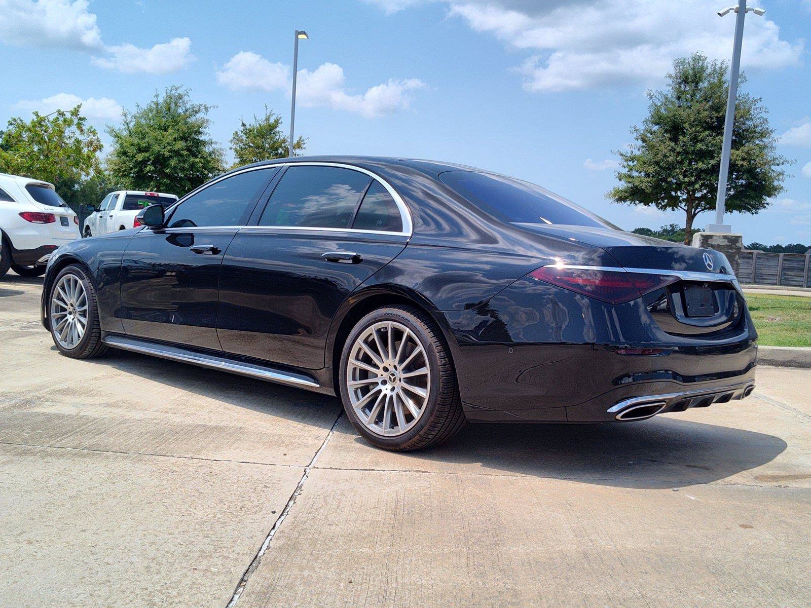 Used 2021 Mercedes-Benz S 580 4MATIC Sedan image 4
