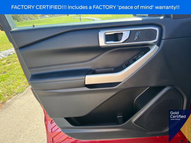Certified 2023 Ford Explorer XLT w/ Equipment Group 202A AWD/4WD image 26