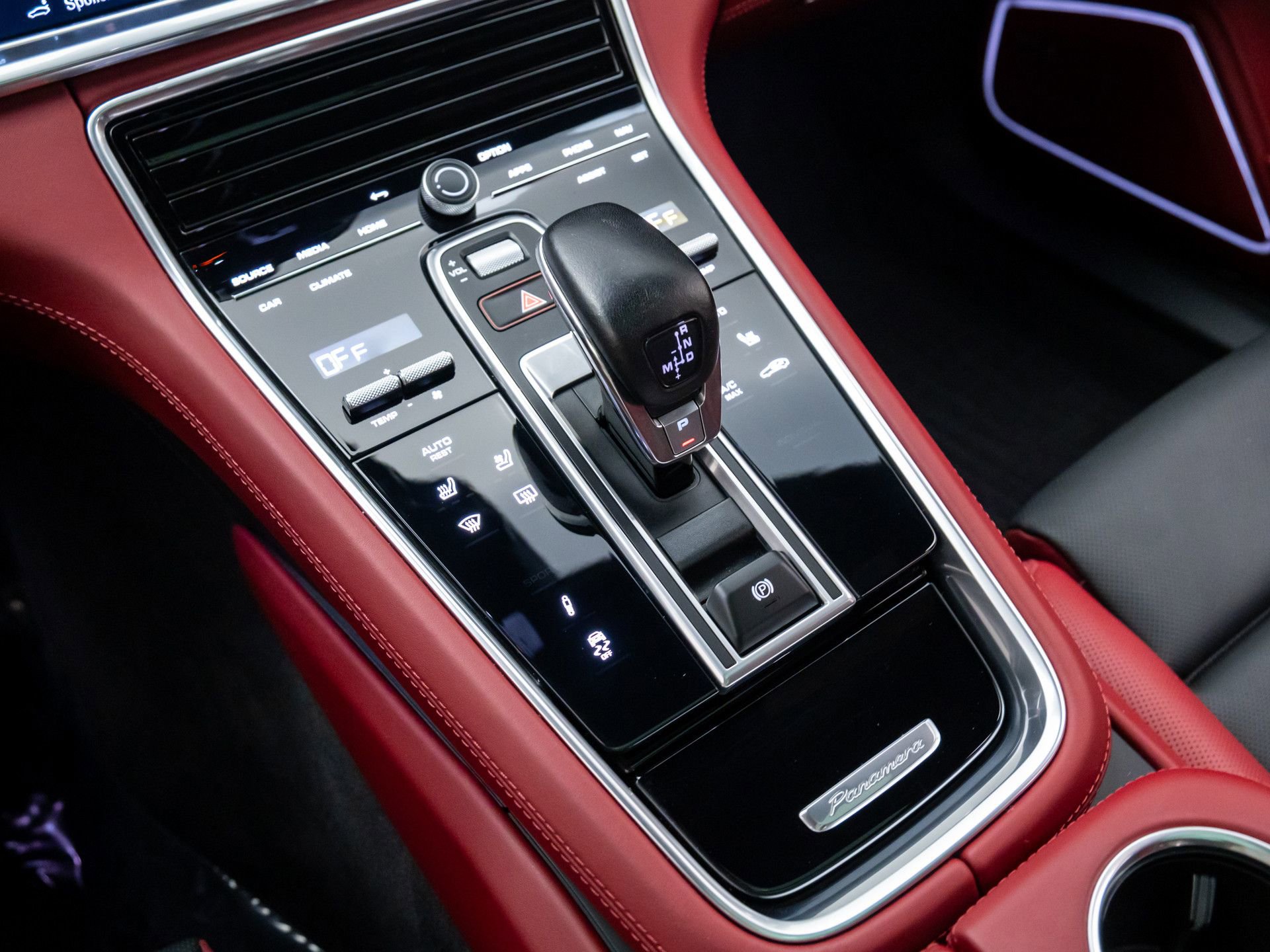 Certified 2023 Porsche Panamera Turbo S image 22