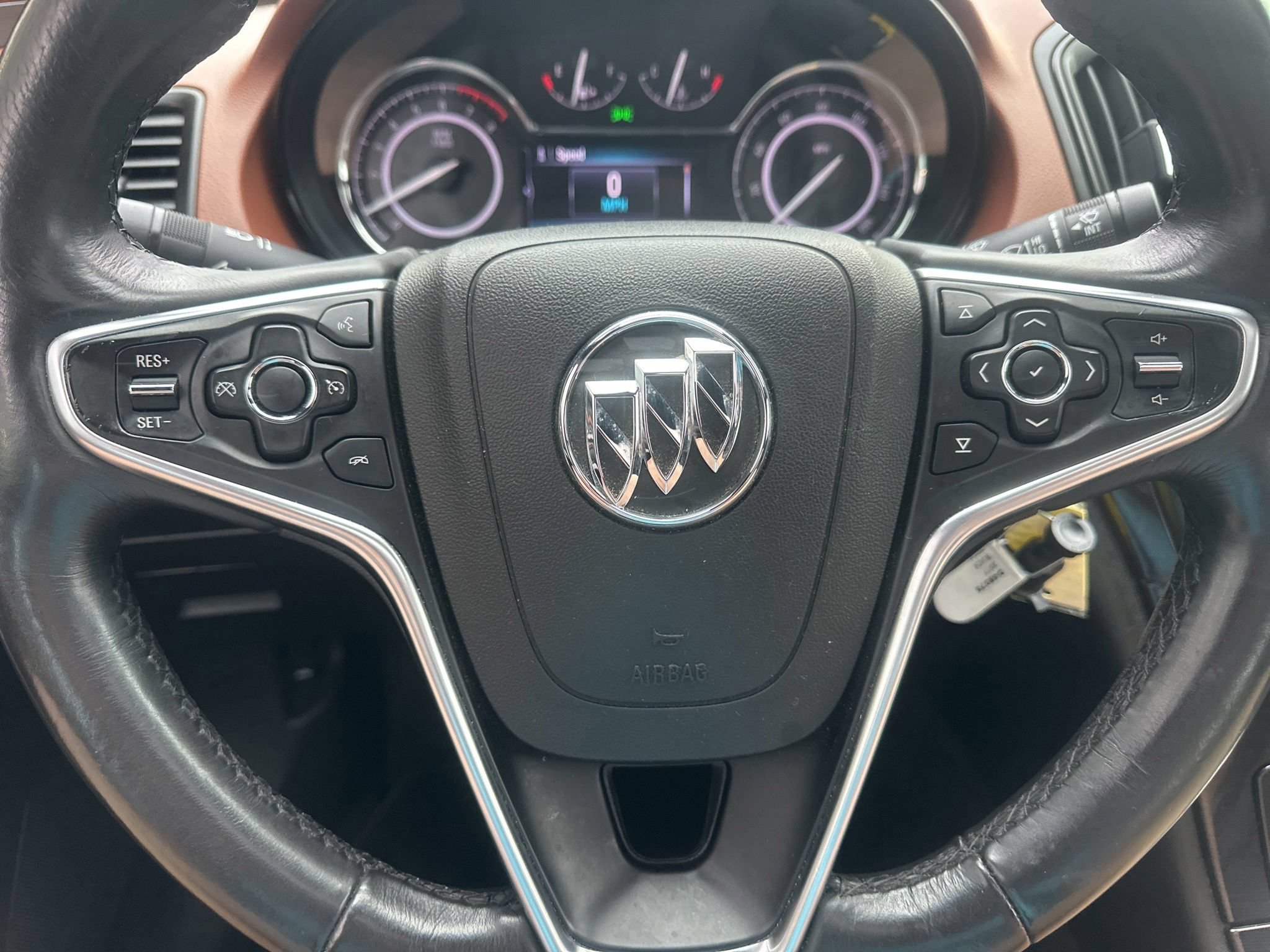 Used 2017 Buick Regal Sport Touring FWD image 19