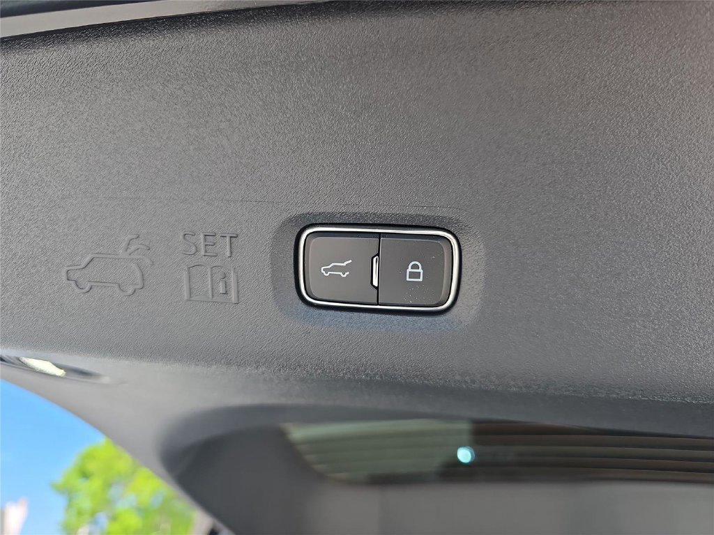 New 2026 Lincoln Navigator Black Label AWD/4WD image 27