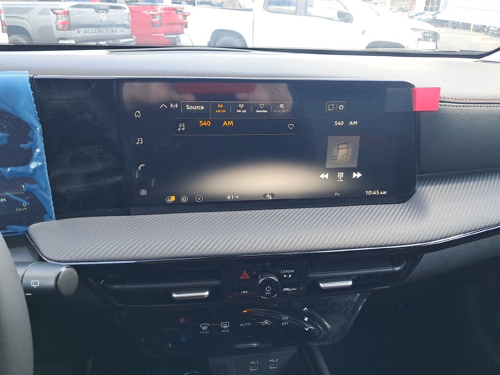 New 2026 Nissan Kicks SR FWD image 18