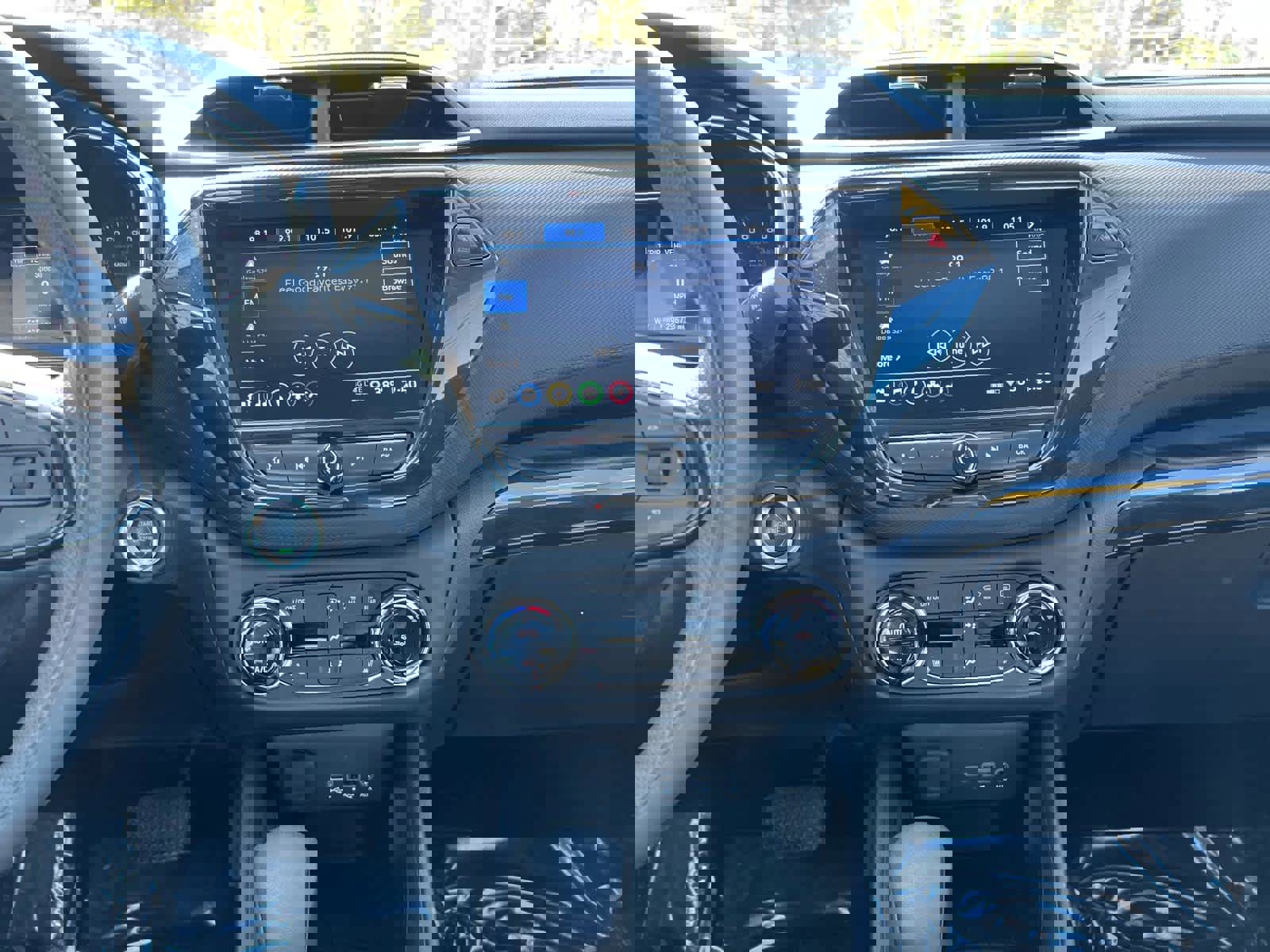 Certified 2023 Chevrolet TrailBlazer LT w/ Convenience Package AWD/4WD image 25