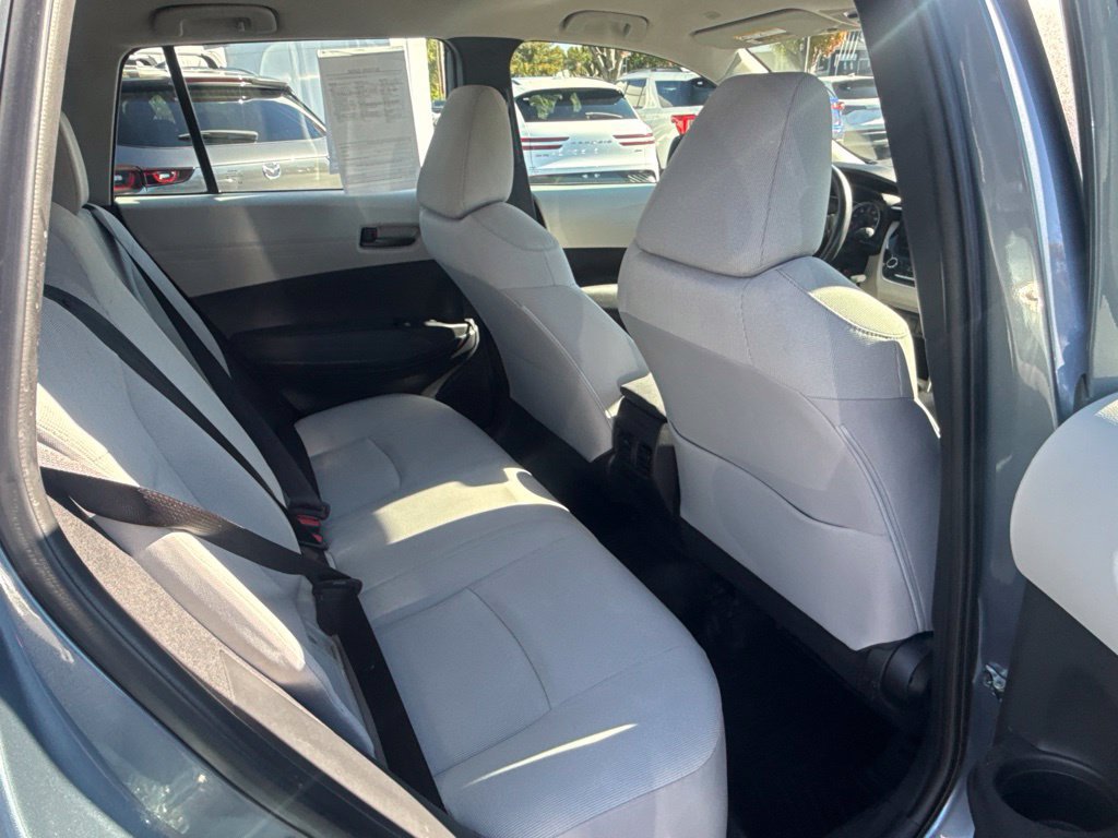 Used 2022 Toyota Corolla Cross L AWD/4WD image 19