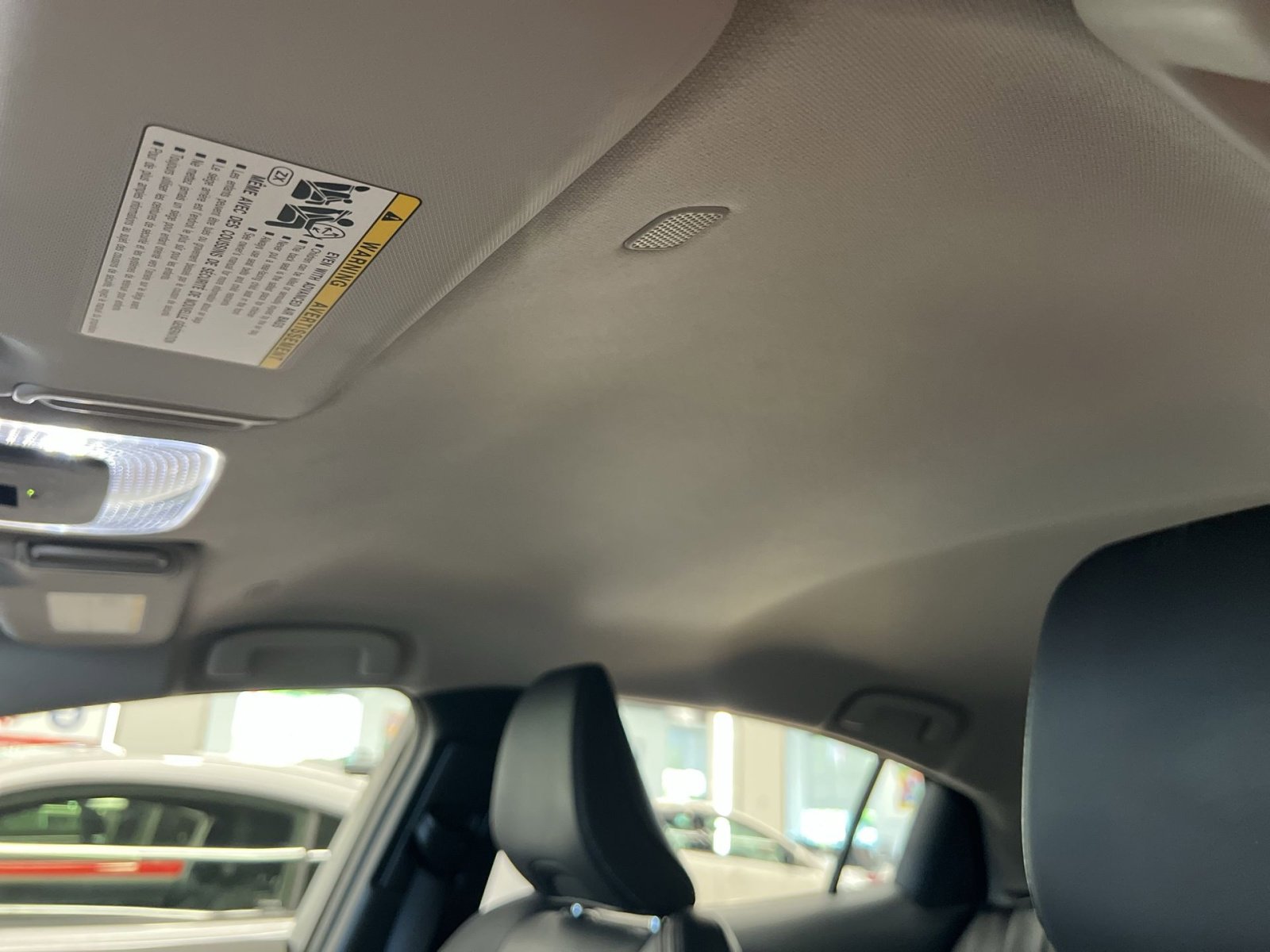 Used 2024 Toyota Prius XLE AWD/4WD image 20