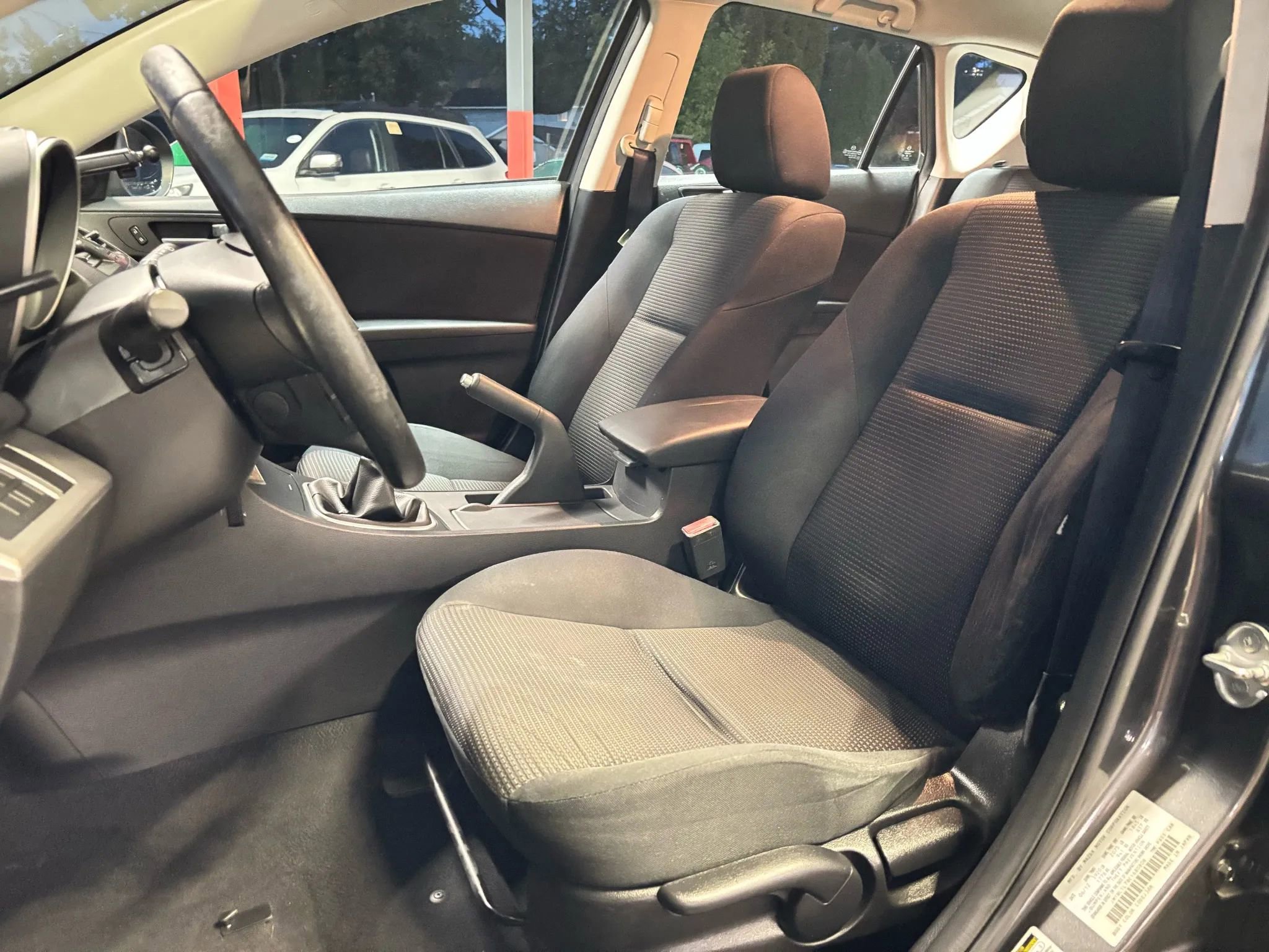 Used 2012 MAZDA MAZDA3 i Touring image 14