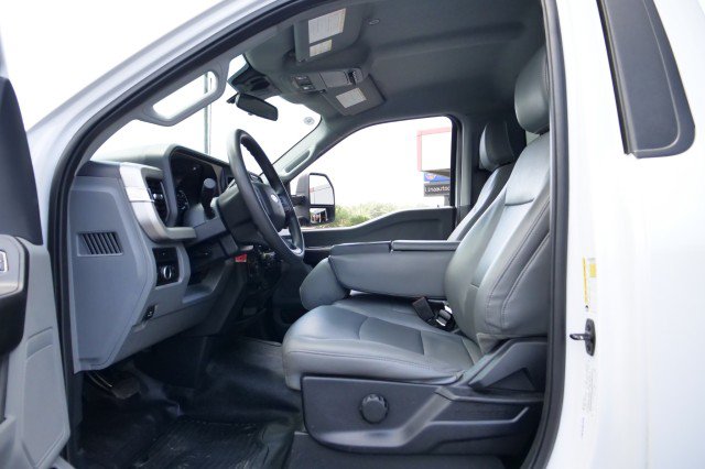 Used 2023 Ford F350 XL w/ 360-Degree Camera Package AWD/4WD image 23