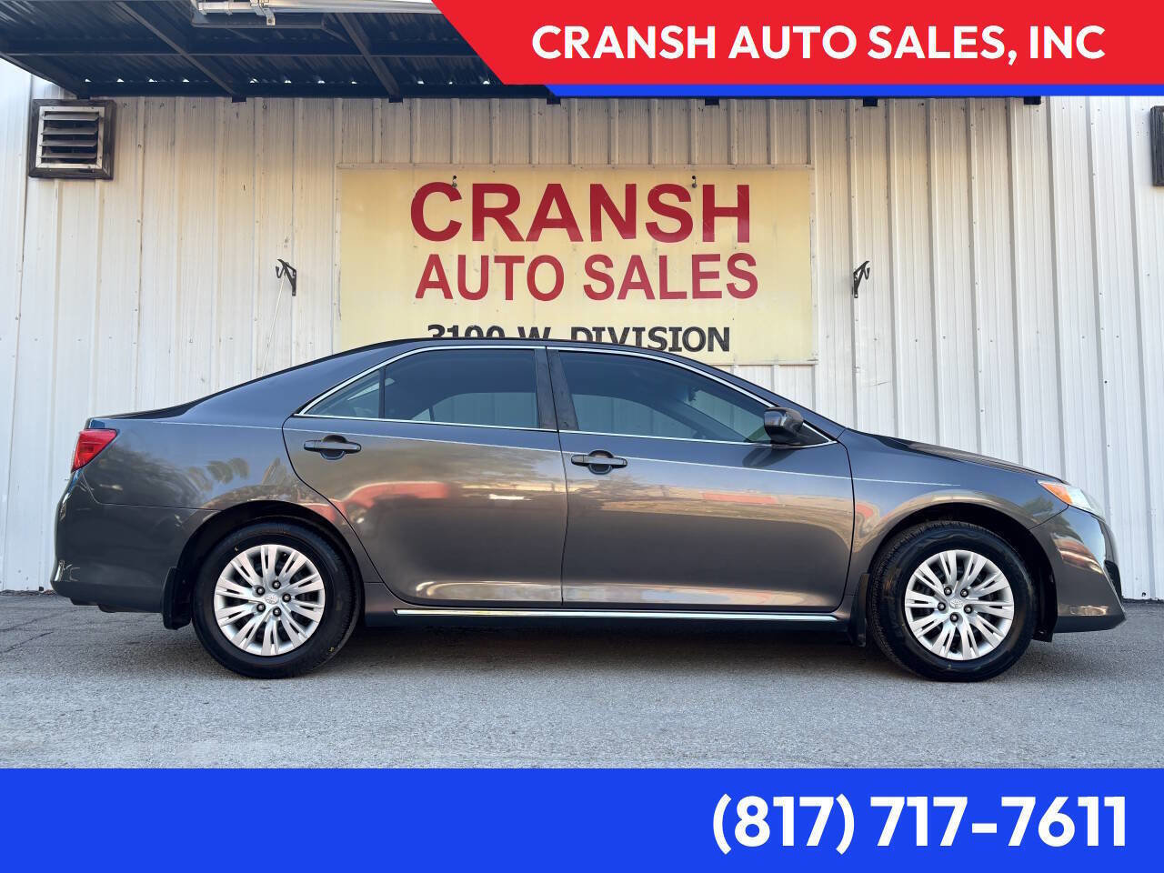 Used 2013 Toyota Camry LE image 1