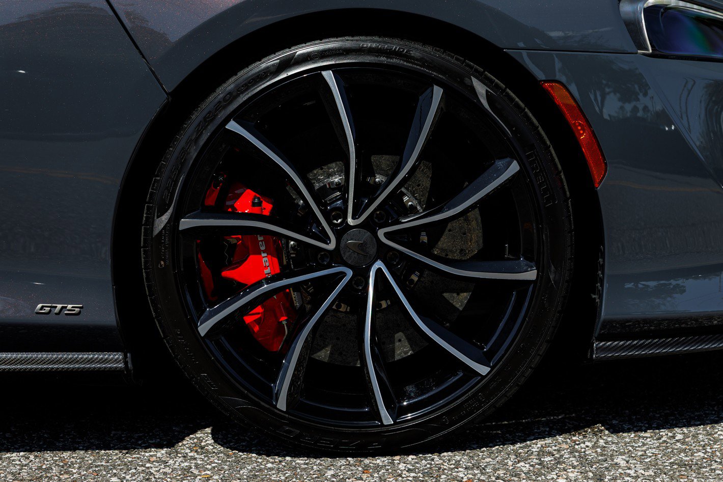Used 2025 McLaren GTS image 13