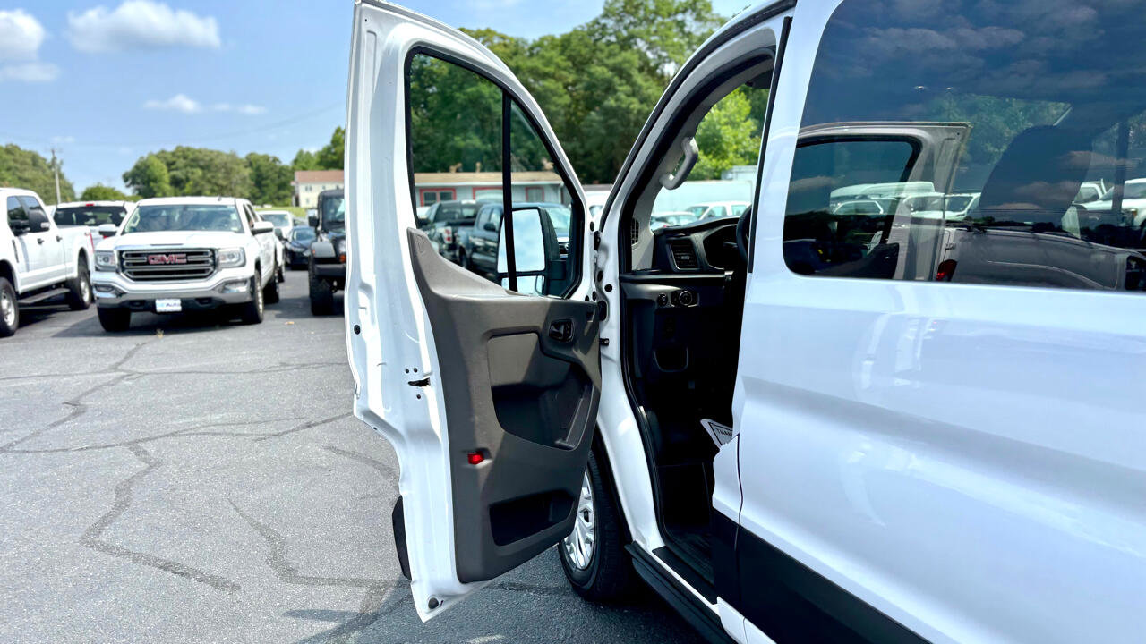 Used 2021 Ford Transit 150 XL image 12
