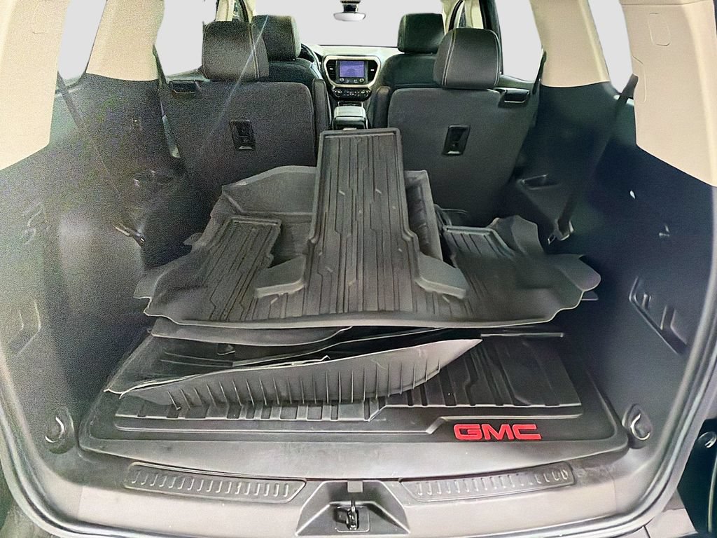 Used 2023 GMC Acadia Denali w/ Black Diamond Edition AWD/4WD image 29
