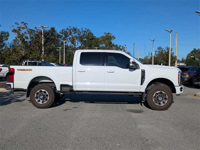 Used 2023 Ford F250 Lariat w/ Lariat Ultimate Package image 2