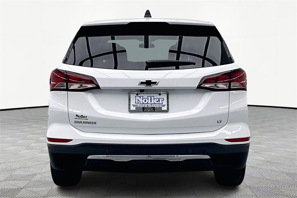 Used 2023 Chevrolet Equinox LT image 4