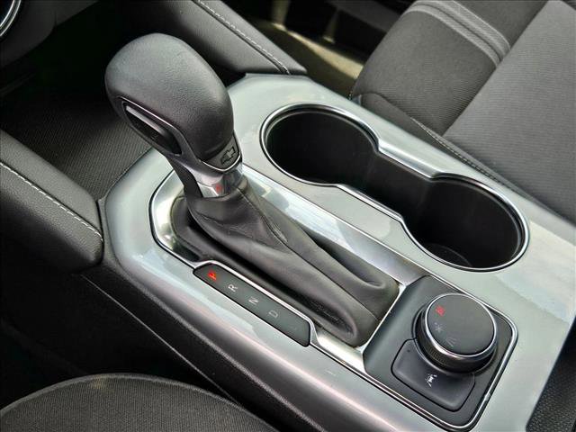 Used 2025 Chevrolet Blazer LT FWD image 12