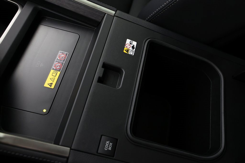 Used 2025 Lexus GX 550 w/ Accessory Package (Z1) image 43