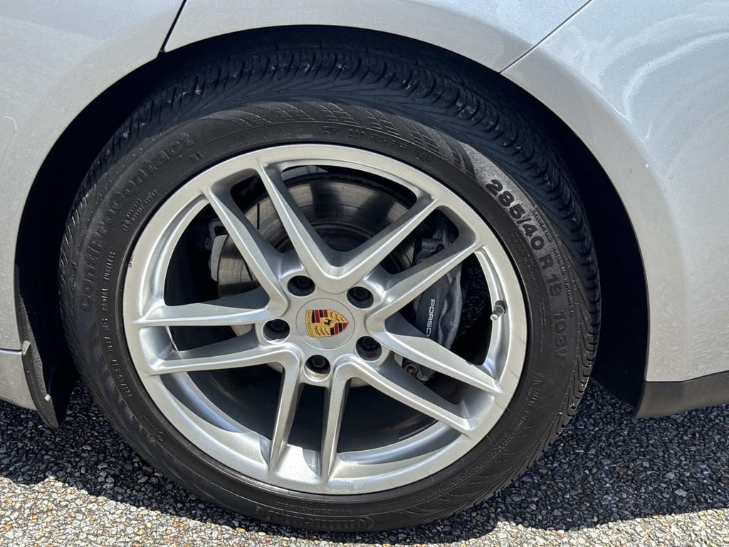 Used 2016 Porsche Panamera 4 Edition AWD/4WD image 5