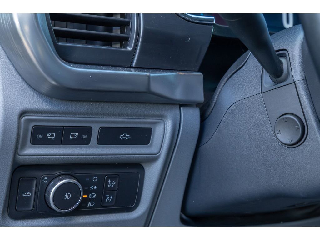 Used 2022 Ford F150 Lariat w/ Equipment Group 502A High image 21