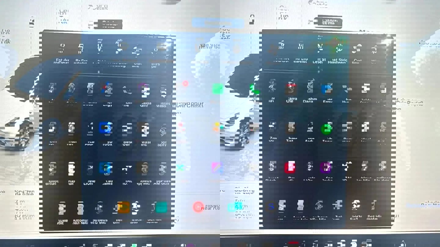 Used 2021 Tesla Model Y Long Range image 14