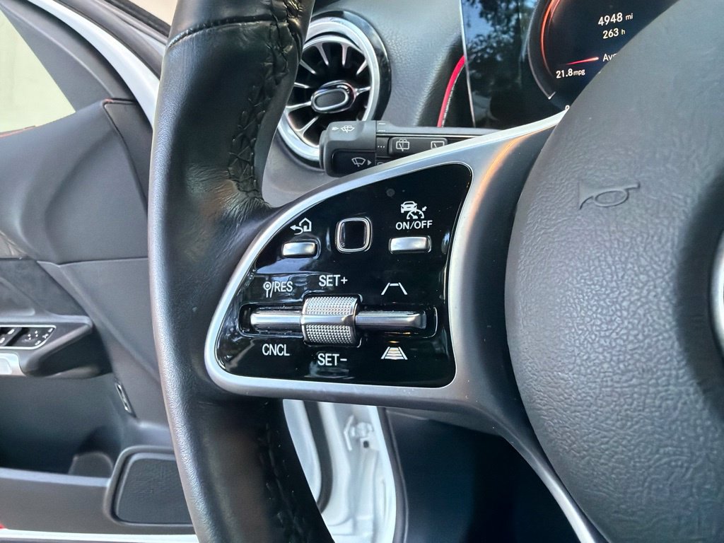 Used 2022 Mercedes-Benz GLB 250 4MATIC image 61