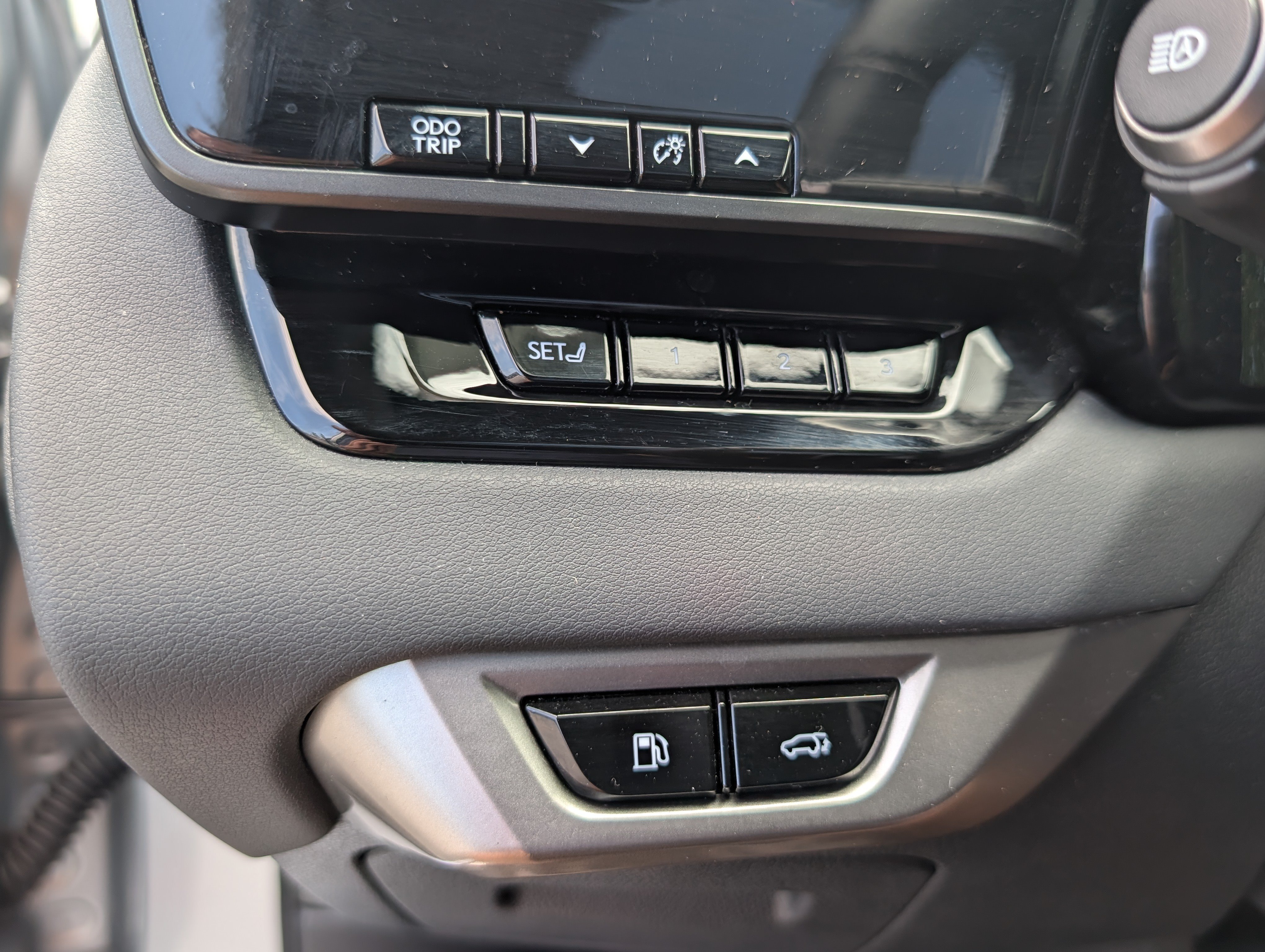 Used 2024 Lexus RX 350 AWD w/ Convenience Package image 24