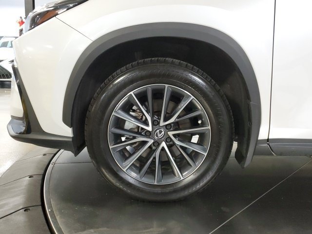Used 2025 Lexus NX 350 AWD w/ Accessory Package (2T) image 37