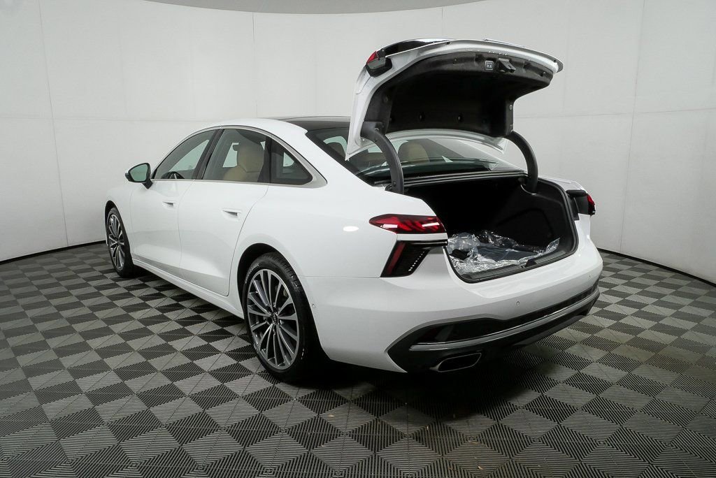 New 2026 Audi A6 Premium image 32