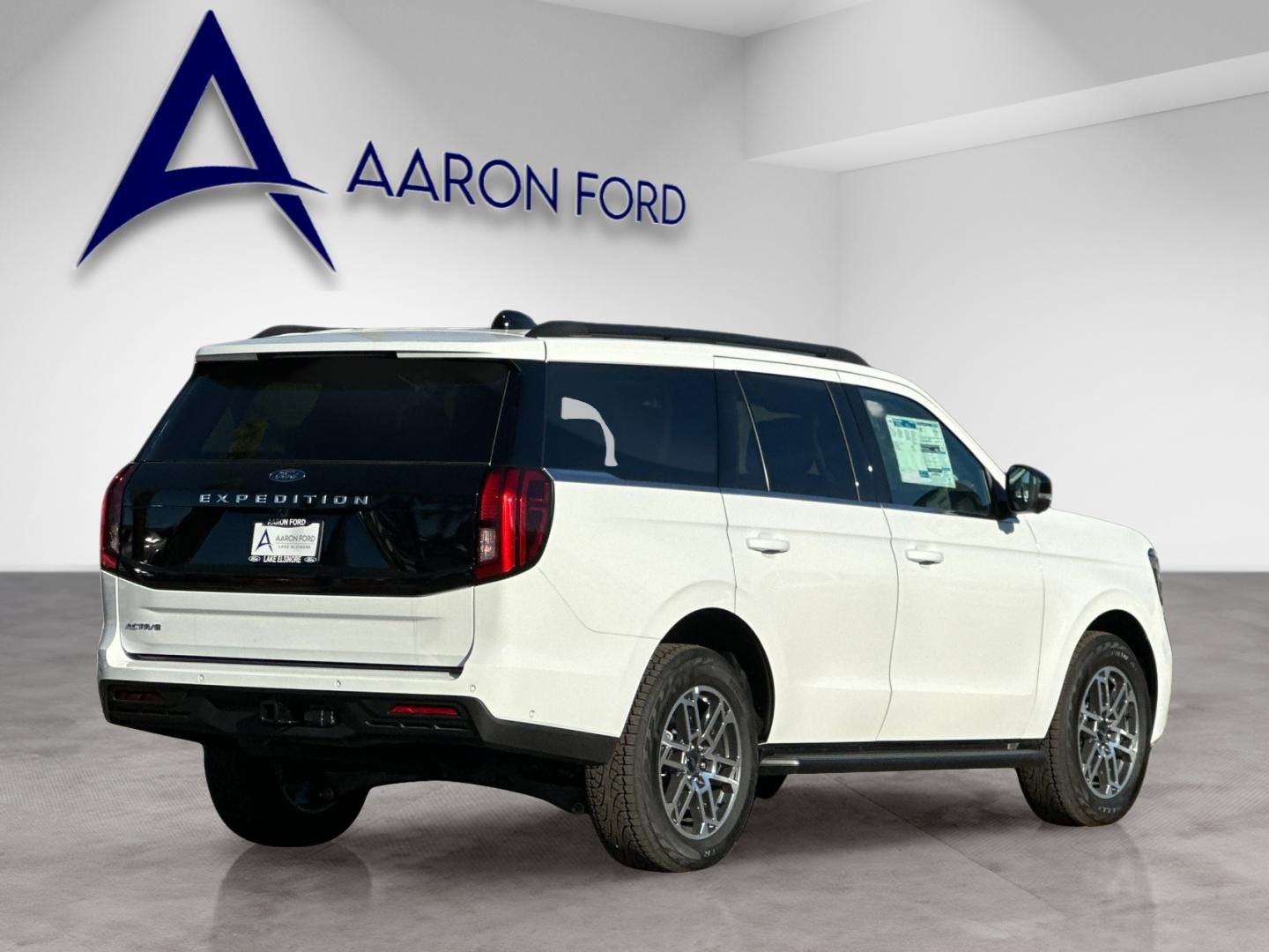 New 2025 Ford Expedition Active image 6