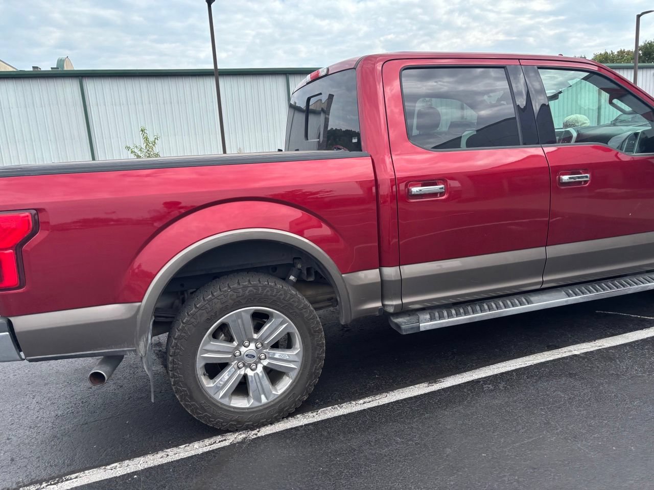Used 2018 Ford F150 Lariat w/ Equipment Group 502A Luxury AWD/4WD image 5