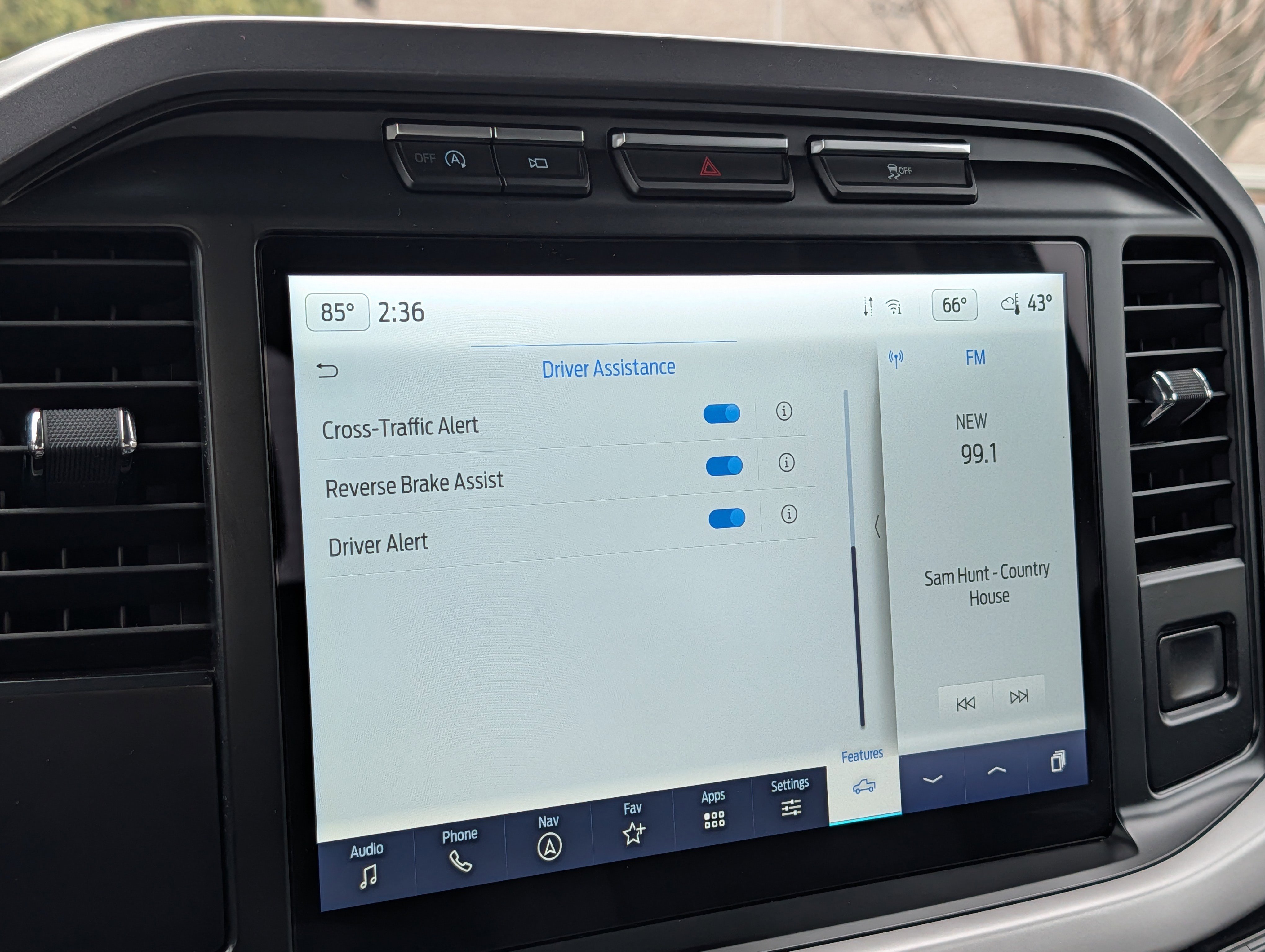 Used 2023 Ford F150 XLT w/ Equipment Group 302A High image 24