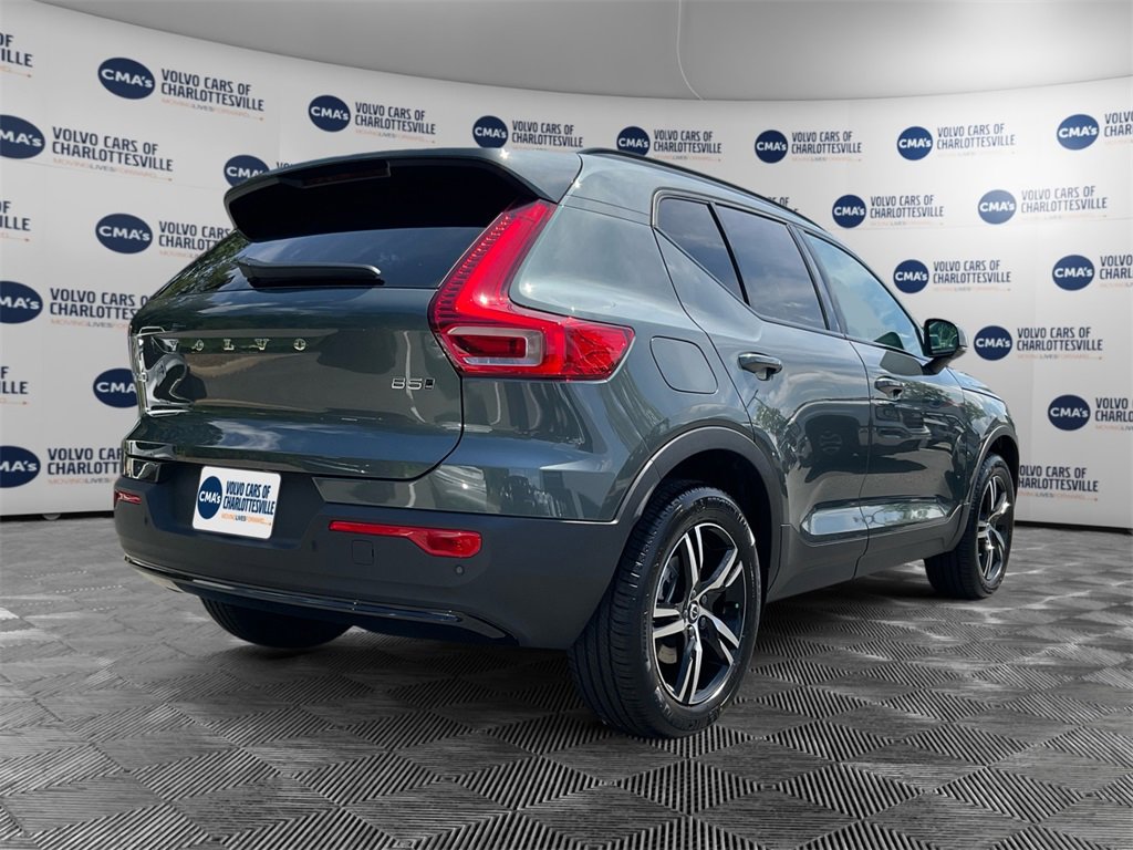 New 2026 Volvo XC40 B5 Core image 5