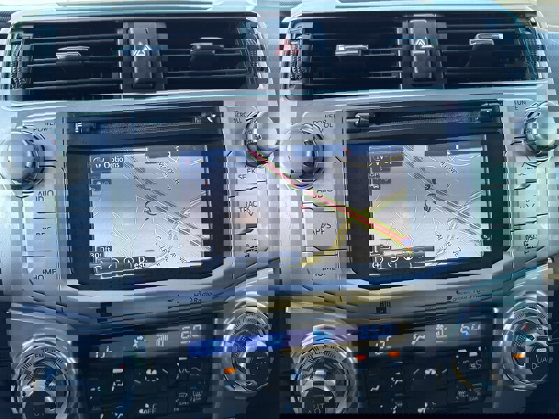 Used 2015 Toyota 4Runner Limited image 21