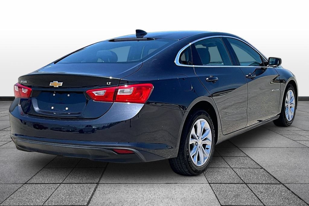 Used 2023 Chevrolet Malibu LT FWD image 11
