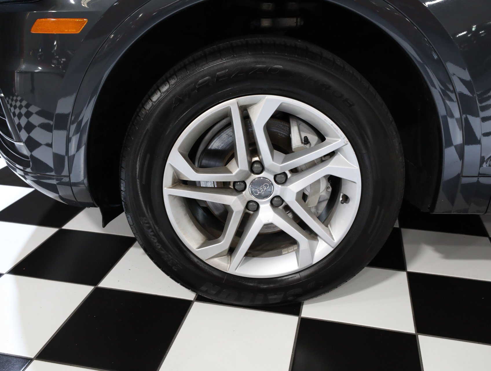 Used 2019 Audi Q5 2.0T Premium w/ Convenience Package AWD/4WD image 27