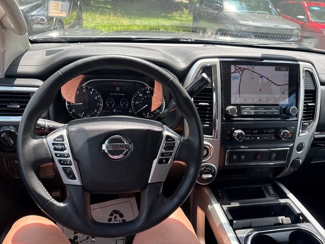 Used 2021 Nissan Titan SV w/ SV Convenience Package AWD/4WD image 10