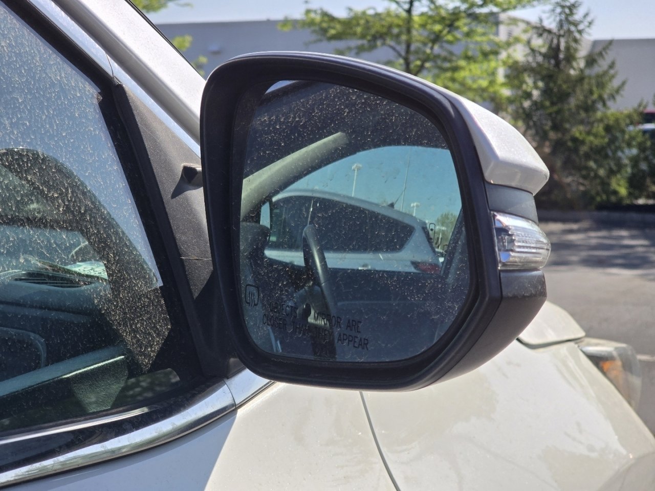 Used 2018 Toyota Highlander SE image 23