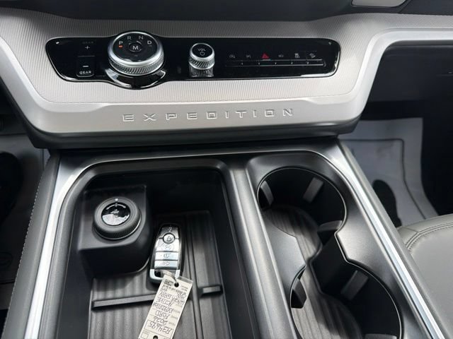 New 2026 Ford Expedition Max Active AWD/4WD image 23