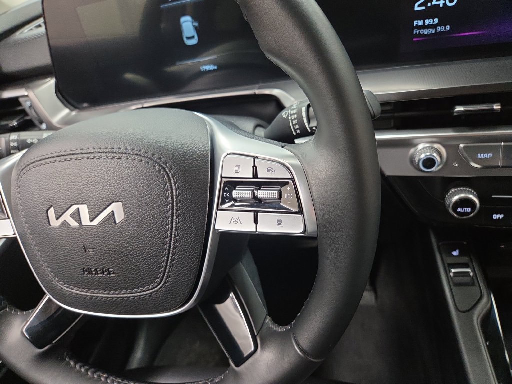 Used 2024 Kia Telluride S w/ S Sunroof Package AWD/4WD image 21