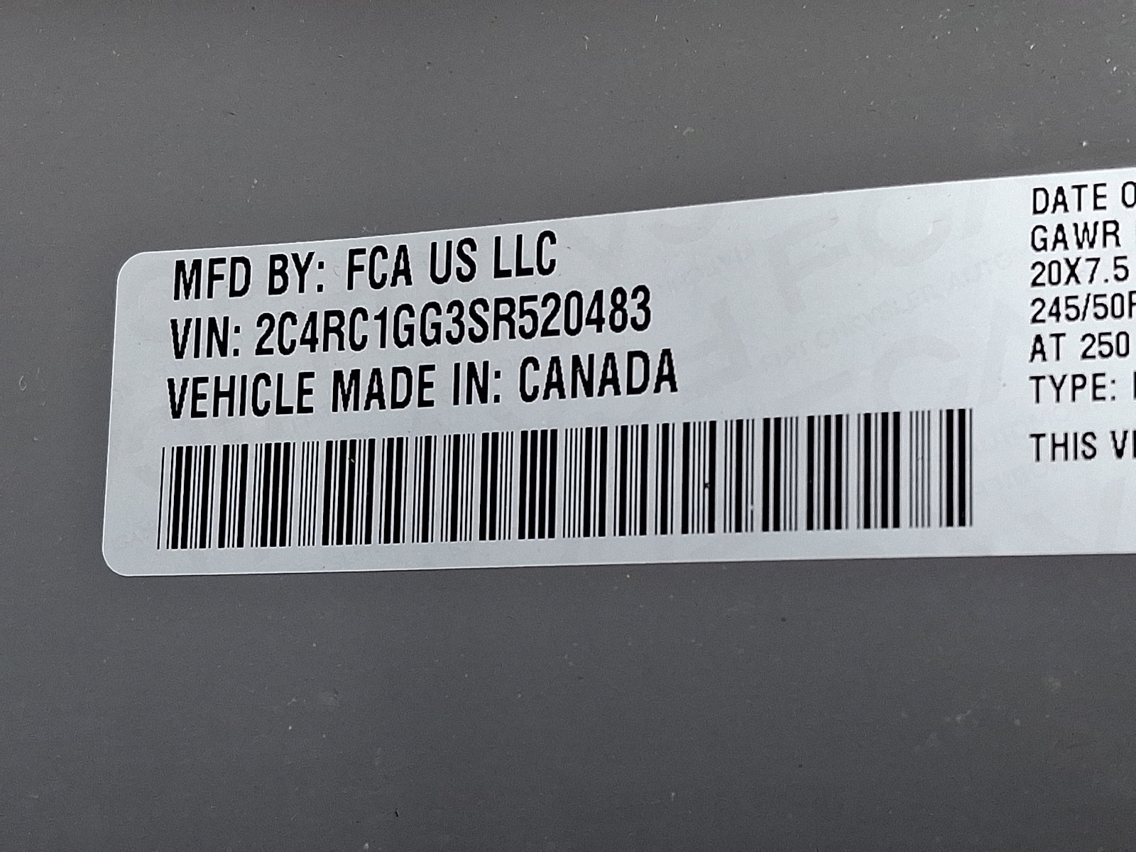 Used 2025 Chrysler Pacifica Limited FWD image 29