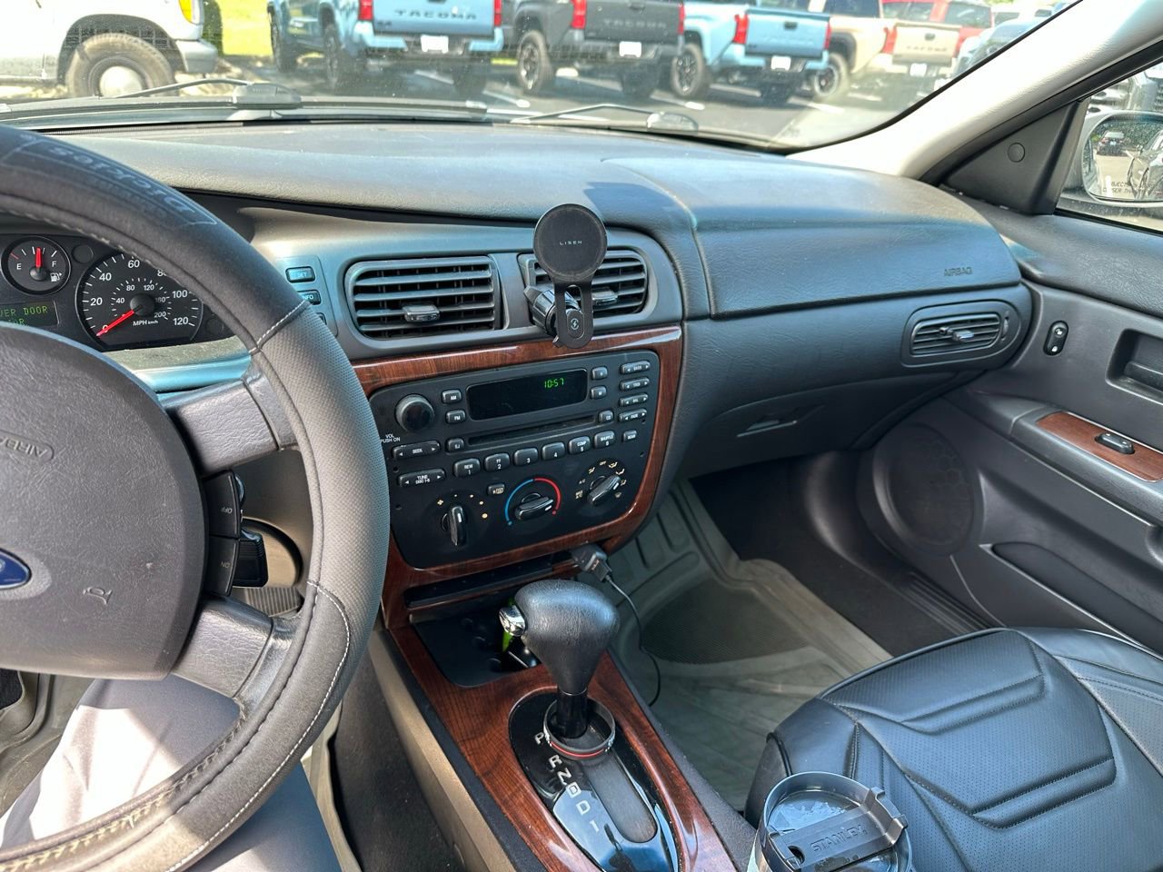 Used 2007 Ford Taurus SEL FWD image 9